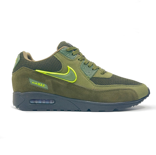 NIKE AIR MAX
