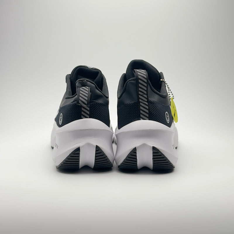 NIKE ZOOMX 1.1