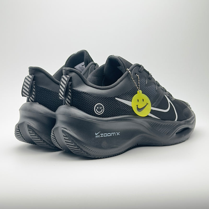 NIKE ZOOMX 1.1