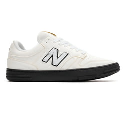 NEW BALANCE DP