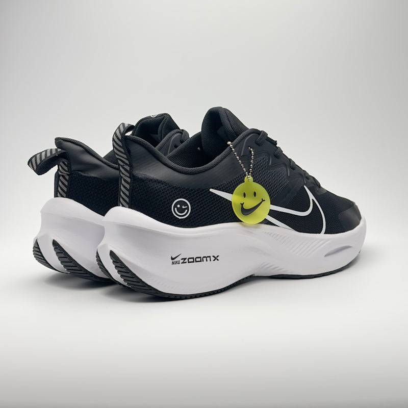 NIKE ZOOMX 1.1