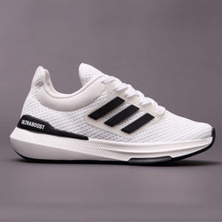 ADIDAS ULTRABOOST