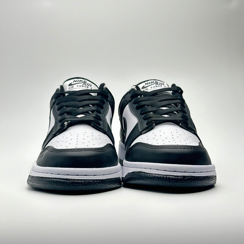 NIKE DUNK