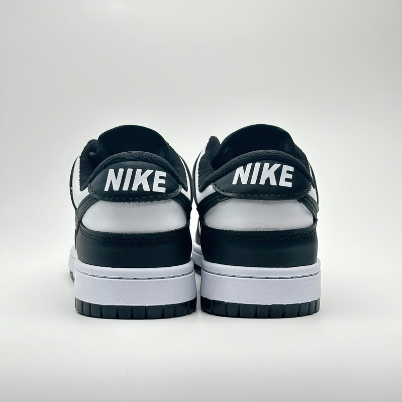 NIKE DUNK
