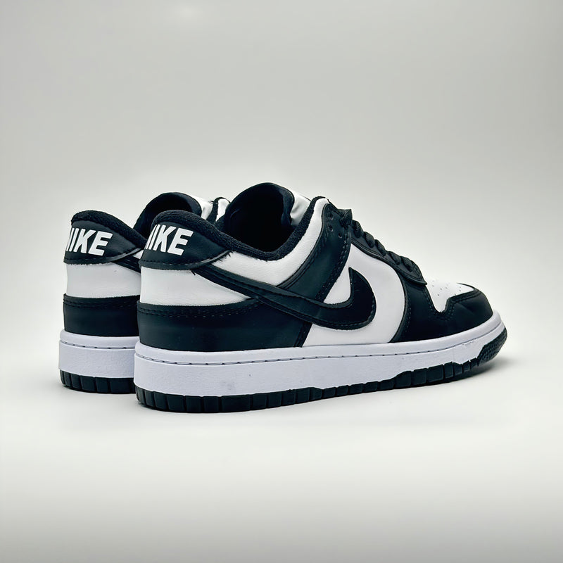 NIKE DUNK