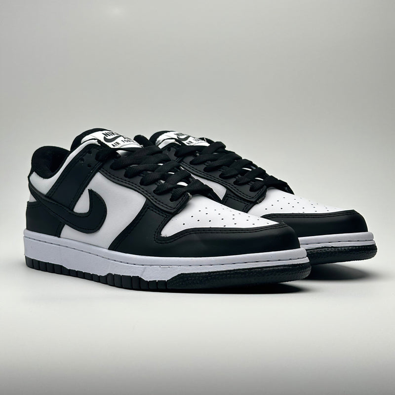 NIKE DUNK