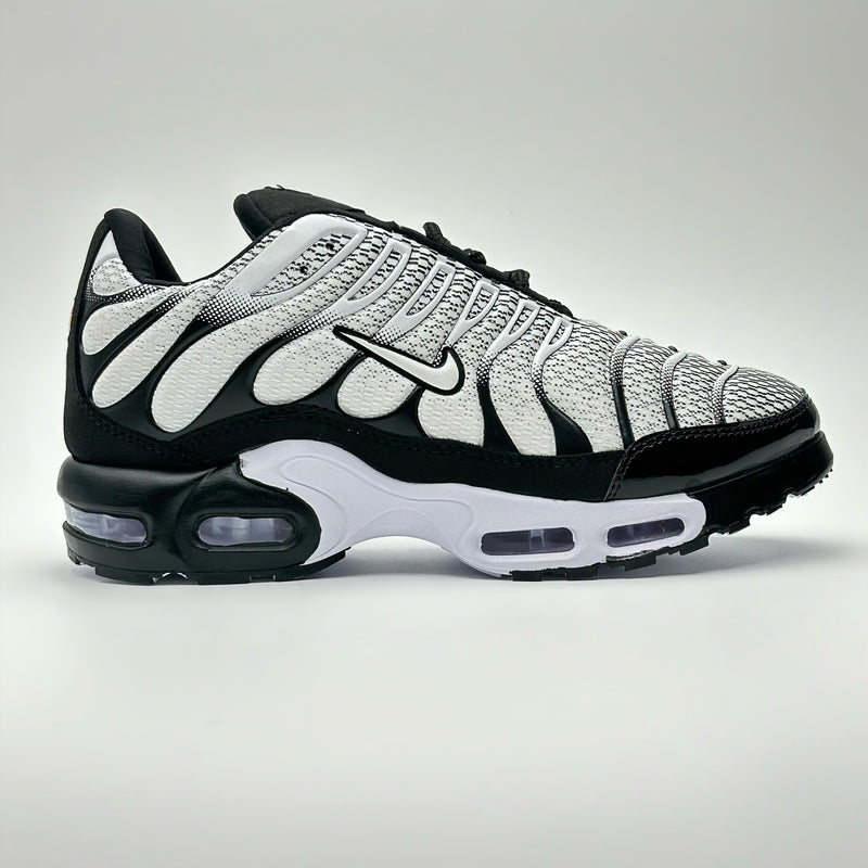 NIKE TN