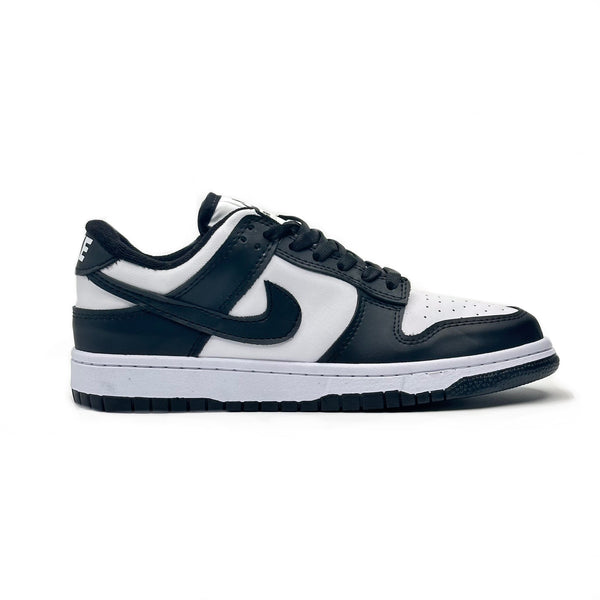 NIKE DUNK